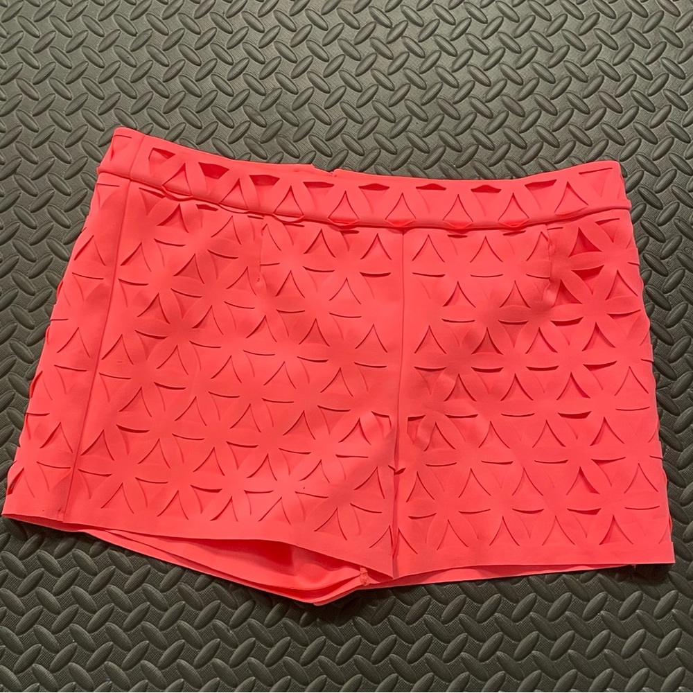 Lilly Pulitzer Daisy NWT shorts